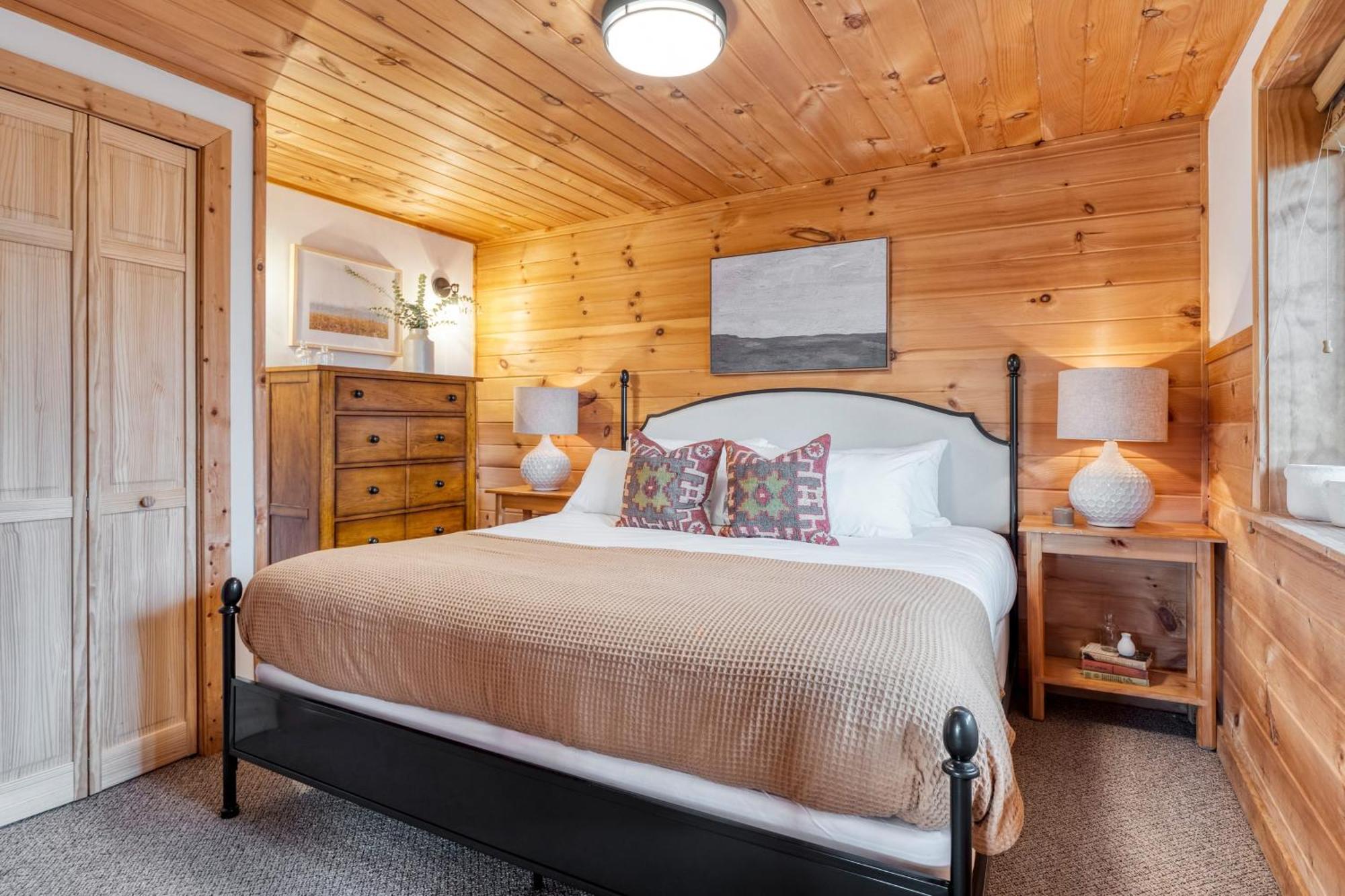 Chestnut By Avantstay Mountain Cabin W Treetop Views Hot Tub Game Room Гатлинбург Экстерьер фото